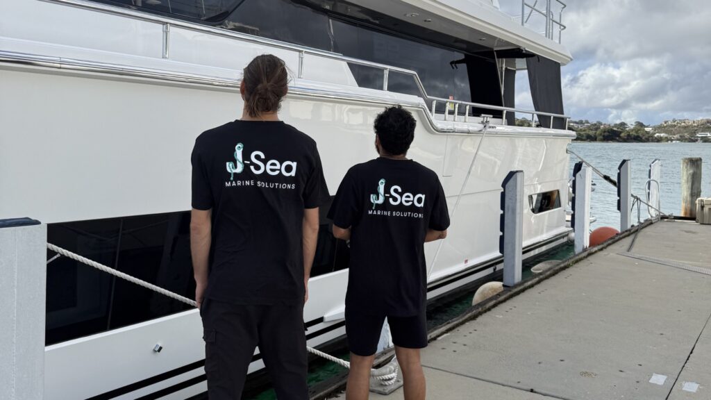 J Sea Marine Team